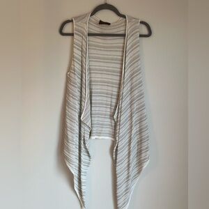 Kerisma Lightweight Sleeveless Vest Cardigan Grey White Size S/M Layering Piece